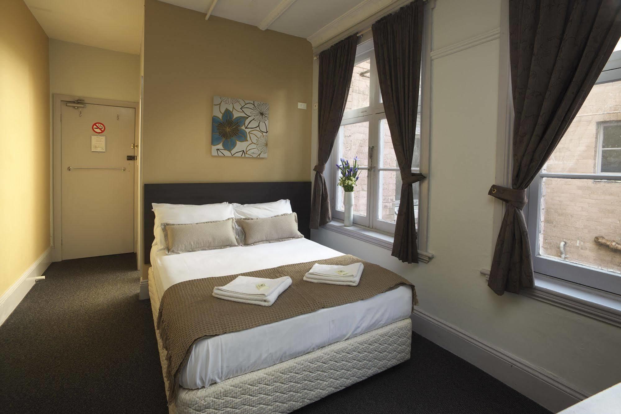 The George Street Hotel Sydney Exterior photo